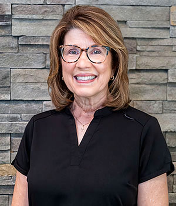 Sharon, front desk and hygienist